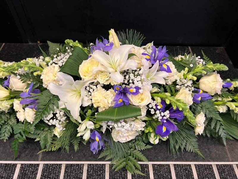 Spray white Purple